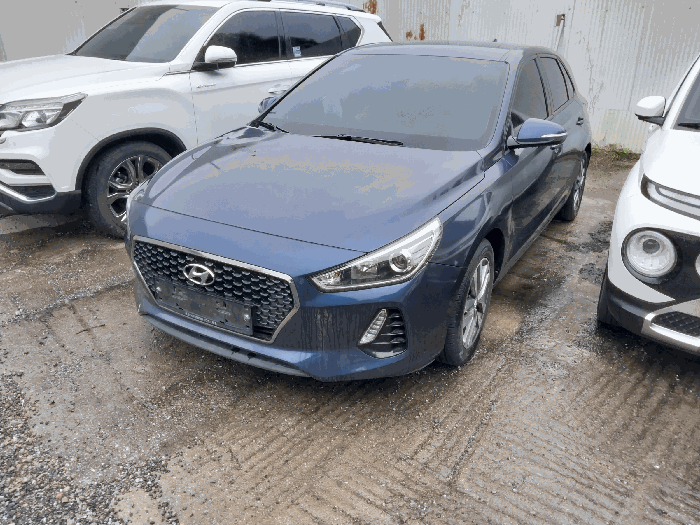 i30