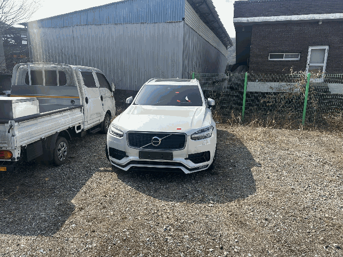 볼보 XC90D5 AWD