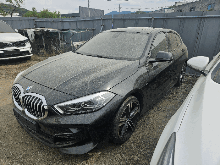 BMW 120i