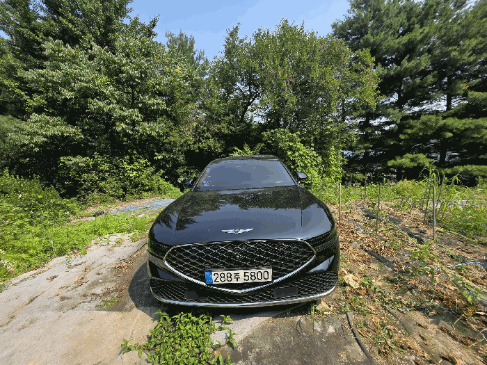 G90