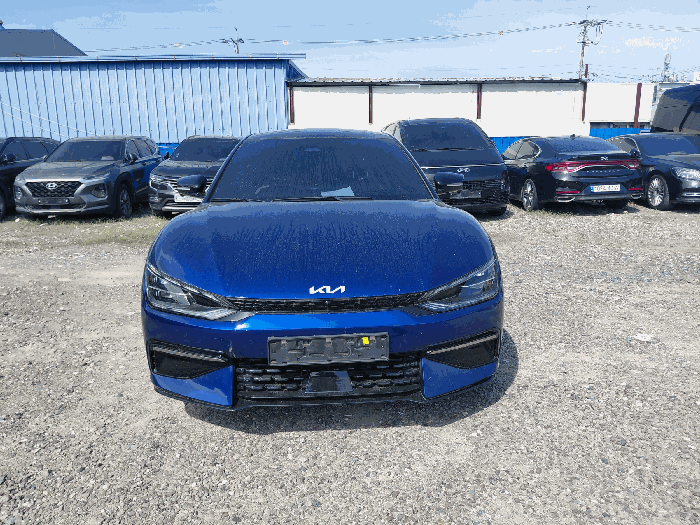 EV6