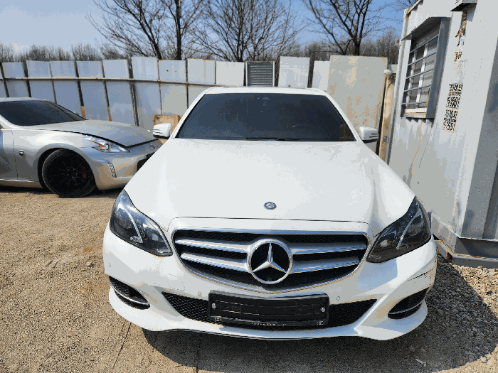 E200