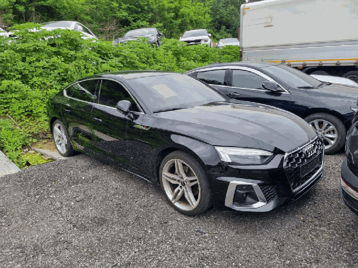 아우디 A5 Sportback 35 TDI