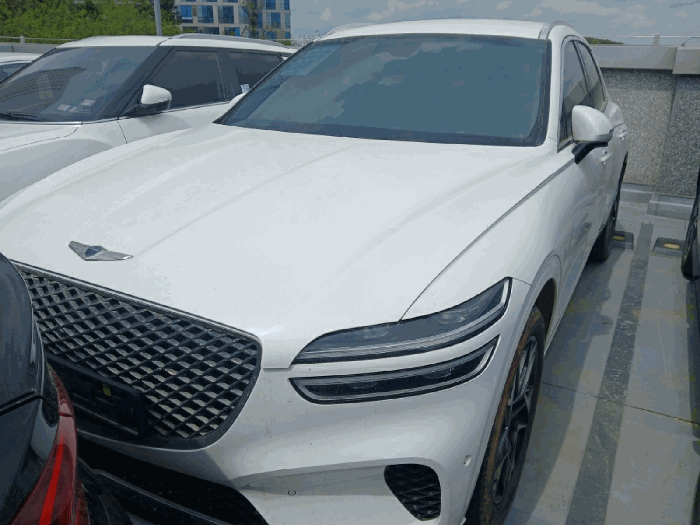 GV70