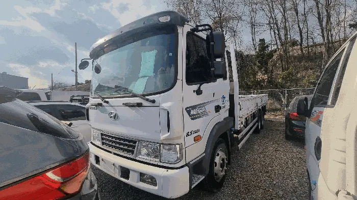 한국쓰리축8.5톤트럭