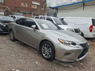 렉서스 ES300h 현황 사진 2