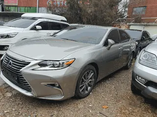 렉서스 ES300h 현황 사진 5