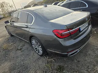 BMW 750Li xDrive 현황 사진 4