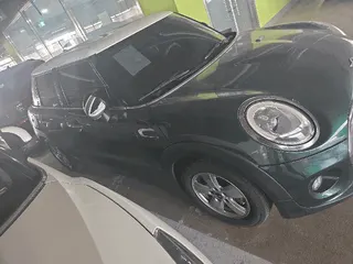 MINI Cooper D five-door 현황 사진 2