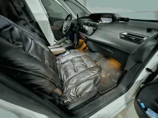 Grand C4 Picasso 1.6 Blue-HDi 현황 사진 10