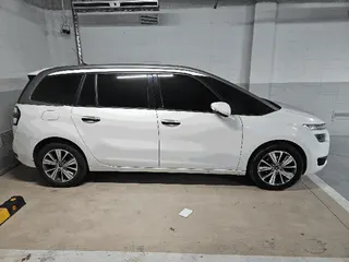 Grand C4 Picasso 1.6 Blue-HDi 현황 사진 20