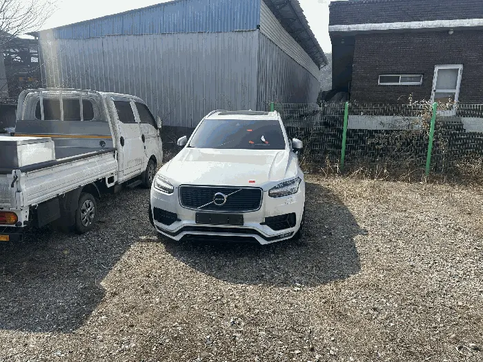 볼보 XC90D5 AWD