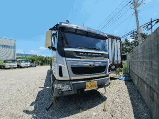 한국쓰리축24톤트럭 현황 사진 1