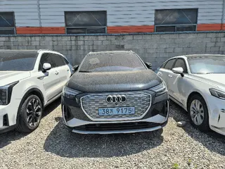 Q4 40 e-tron 현황 사진 1