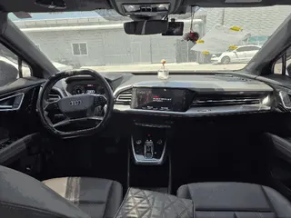 Q4 40 e-tron 현황 사진 7