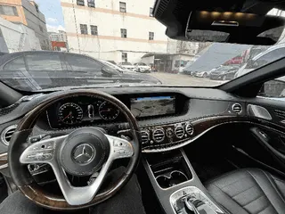Mercedes-Benz S400 d 4MATIC 현황 사진 3