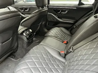 Mercedes-Benz S400 d 4MATIC 현황 사진 18