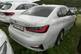 BMW 320i 현황 사진 2