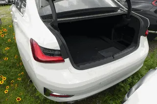 BMW 320i 현황 사진 5