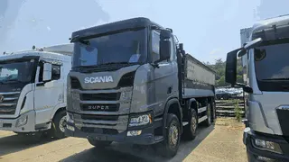 덤프트럭 현황 사진 1
