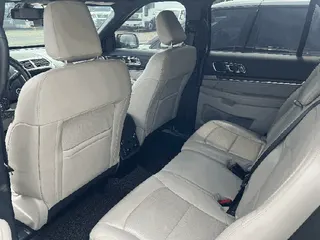 Explorer 2.3 AWD 현황 사진 4