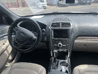 Explorer 2.3 AWD 현황 사진 3