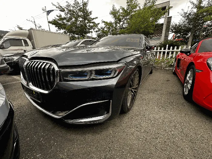 BMW 740d xDrive Design Pure Excellence(20)