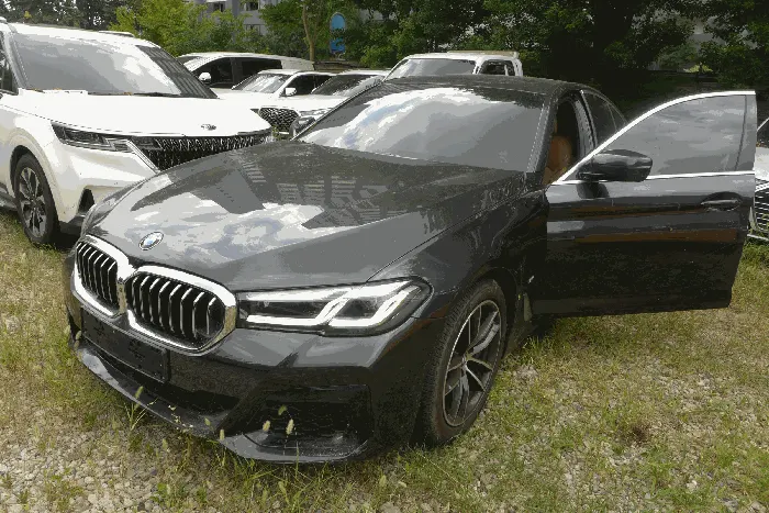BMW 520i