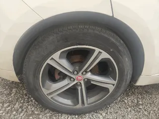 재규어 F-PACE 30d 현황 사진 14