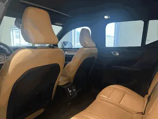볼보 XC40B4 AWD 현황 사진 7