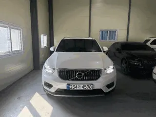 볼보 XC40B4 AWD 현황 사진 1