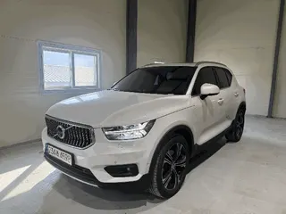 볼보 XC40B4 AWD 현황 사진 5
