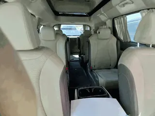 카니발 하이리무진 현황 사진 8