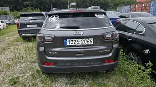 짚 컴패스 2.4 AWD 현황 사진 4