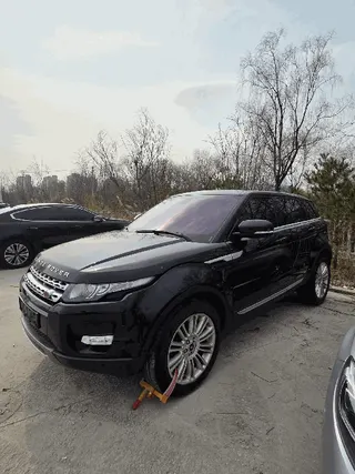 레인지로버 이보크 2.2D 현황 사진 4