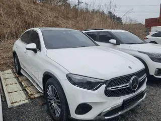 Mercedes-Benz GLC 300 4MATIC Coupe 현황 사진 5