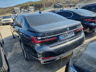 BMW 745Le iPerformance 현황 사진 6