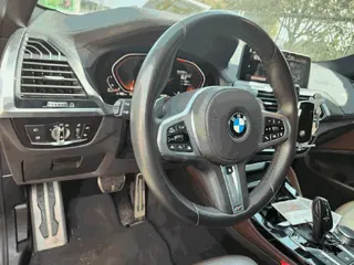BMW X4 xDrive20d M Sport X 현황 사진 9