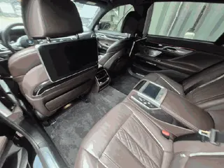 BMW M760Li xDrive 현황 사진 15