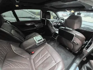 BMW M760Li xDrive 현황 사진 16