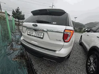 Explorer 2.3 AWD 현황 사진 4