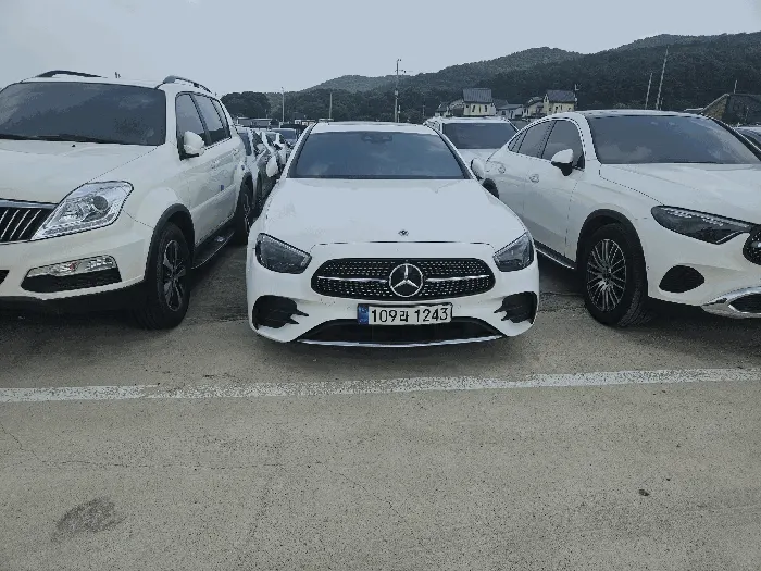 Mercedes-Benz E250