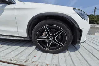 Mercedes-Benz GLC300 4MATIC Coupe 현황 사진 8