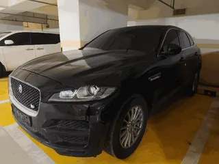 재규어 F-PACE 20d 현황 사진 2