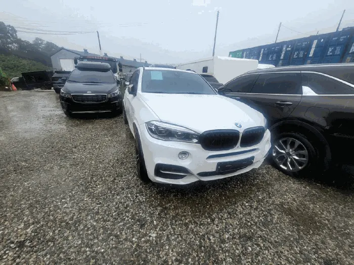 BMW X5 M50d