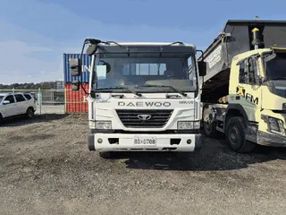 한쓰4.5톤극플러스트럭 현황 사진 5