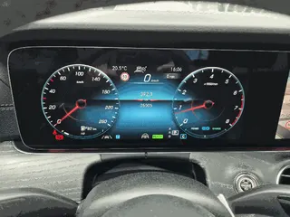 Mercedes-Benz E350 4MATIC 현황 사진 11