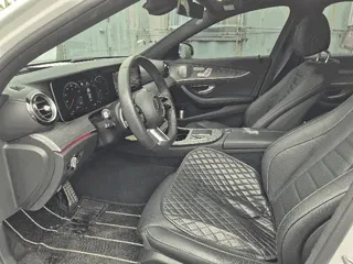 Mercedes-Benz E350 4MATIC 현황 사진 3