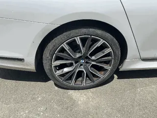 BMW 740d xDrive 현황 사진 10