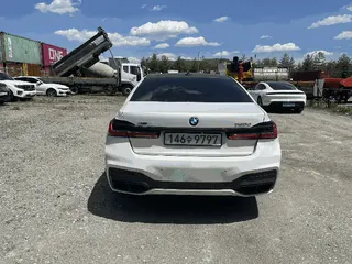 BMW 740d xDrive 현황 사진 2